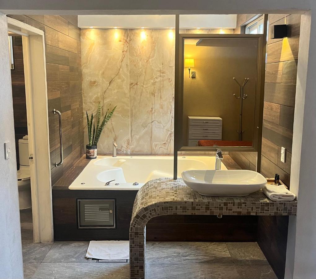Hotel Del Valle Inn Pachuca Eksteriør billede
